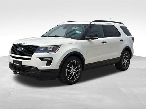 White Platinum Metallic Tri-Coat 2018 Ford Explorer Sport