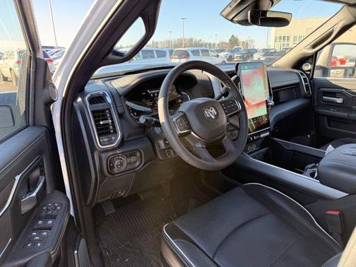 2025 RAM 2500 Laramie Crew Cab 4x4 6'4' Box