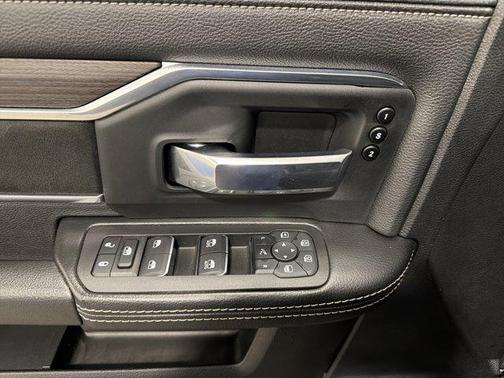 2025 RAM 2500 Laramie Crew Cab 4x4 6'4' Box