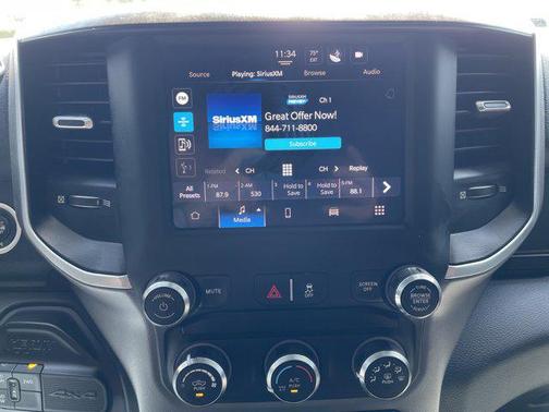2022 RAM 2500 Big Horn Crew Cab 4x4 6'4' Box