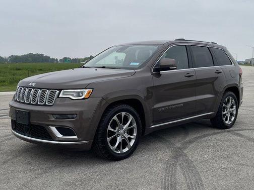 2019 Jeep Grand Cherokee Summit