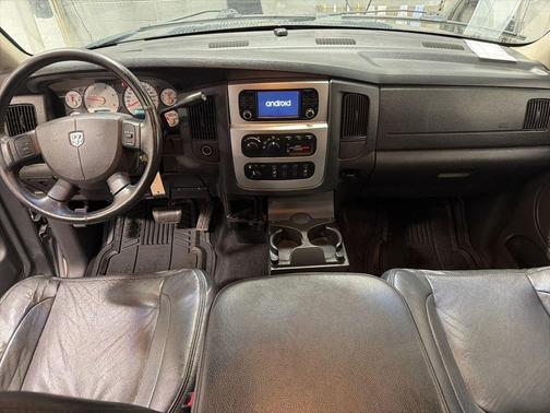 2005 Dodge Ram 2500 SLT Quad Cab