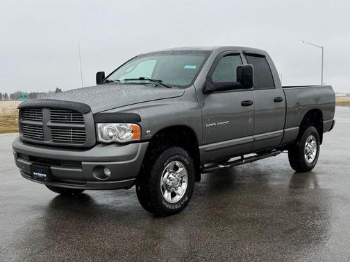 2005 Dodge Ram 2500 SLT Quad Cab