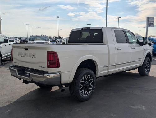 Bright White Clearcoat 2026 RAM 3500 Limited Mega Cab 4x4 6'4' Box