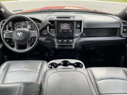 2024 RAM 3500 Tradesman Crew Cab 4x4 8' Box