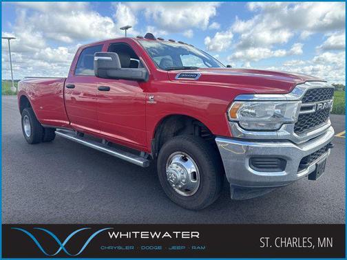 2024 RAM 3500 Tradesman Crew Cab 4x4 8' Box