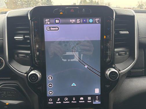 2025 RAM 3500 Laramie Crew Cab 4x4 8' Box