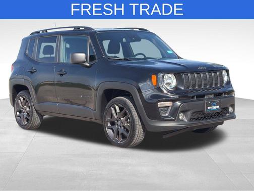 Black Clearcoat 2021 Jeep Renegade Latitude
