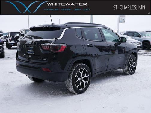 Diamond Black Crystal Pearlcoat 2026 Jeep Compass Limited