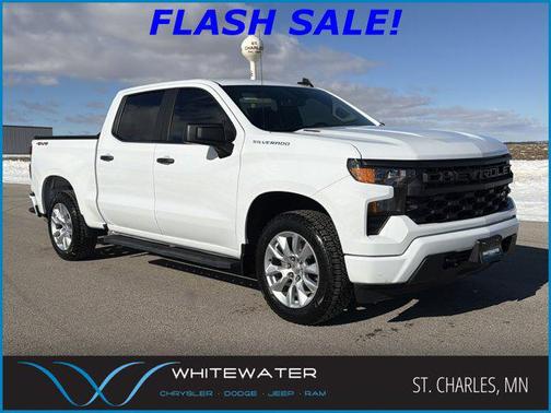 2025 Chevrolet Silverado 1500 Custom