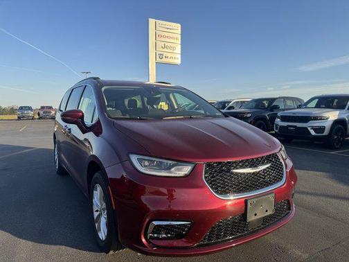2021 Chrysler Pacifica Touring AWD