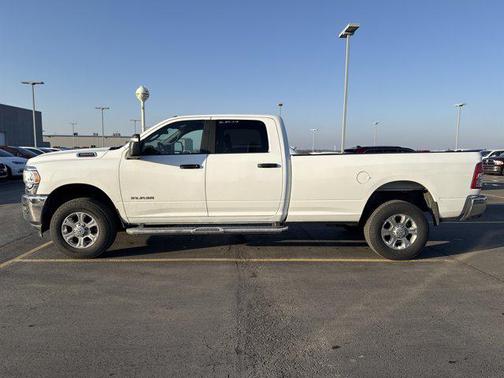 2024 RAM 2500 Big Horn Crew Cab 4x4 8' Box