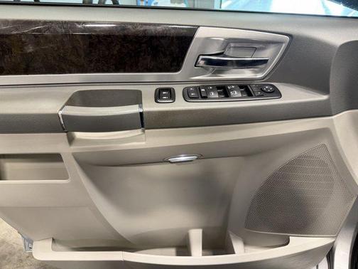 2010 Dodge Grand Caravan SXT