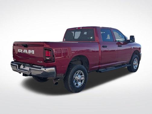 Molten Red Pearlcoat 2026 RAM 2500 Tradesman Crew Cab 4x4 6'4' Box