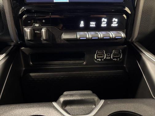 Bright White Clearcoat 2023 RAM 1500 Big Horn/Lone Star