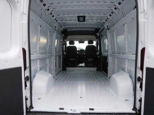 2026 RAM ProMaster 2500 Tradesman
