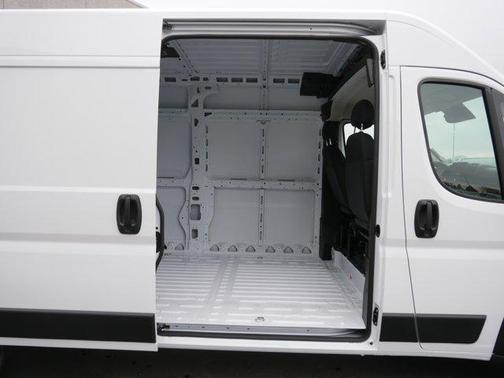 2026 RAM ProMaster 2500 Tradesman