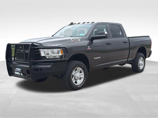 Granite Crystal Metallic Clearcoat 2022 RAM 2500 Tradesman Crew Cab 4x4 6'4' Box