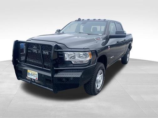 Granite Crystal Metallic Clearcoat 2022 RAM 2500 Tradesman Crew Cab 4x4 6'4' Box