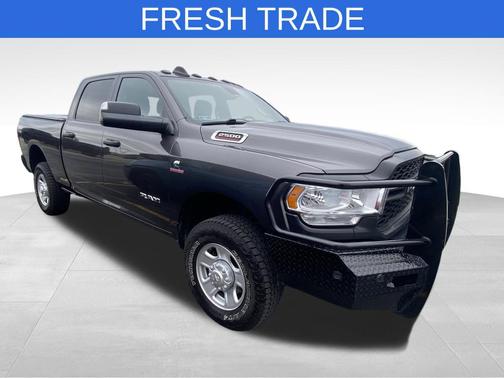 Granite Crystal Metallic Clearcoat 2022 RAM 2500 Tradesman Crew Cab 4x4 6'4' Box
