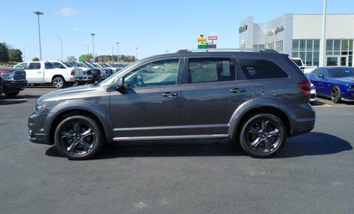 Granite Pearlcoat 2018 Dodge Journey Crossroad
