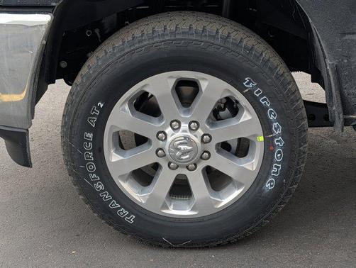 2026 RAM 3500 Laramie Crew Cab 4x4 6'4' Box