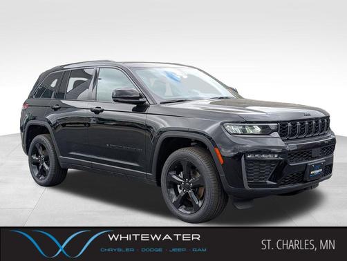 Diamond Black Crystal Pearlcoat 2026 Jeep Grand Cherokee Limited