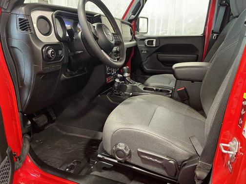 2024 Jeep Gladiator Willys