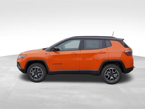 Joose 2026 Jeep Compass Trailhawk