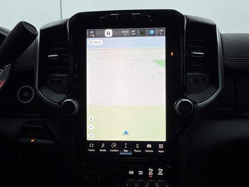 2024 RAM 3500 Laramie Crew Cab 4x4 6'4' Box