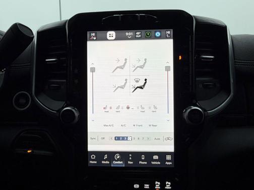 2024 RAM 3500 Laramie Crew Cab 4x4 6'4' Box