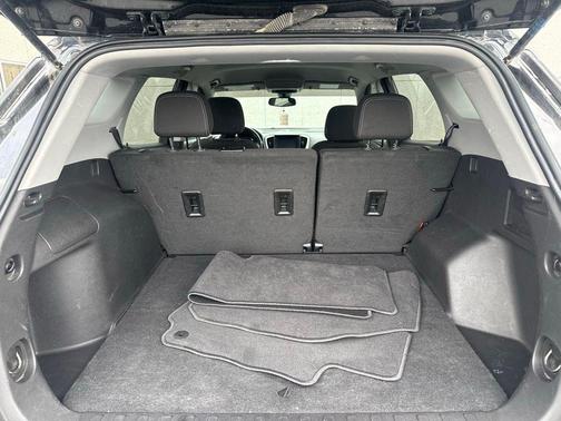 Ebony Twilight Metallic 2024 GMC Terrain SLE