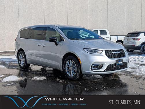 Silver Mist Clearcoat 2026 Chrysler Pacifica L