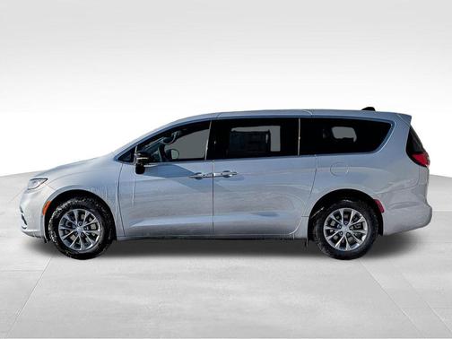 Silver Mist Clearcoat 2026 Chrysler Pacifica L