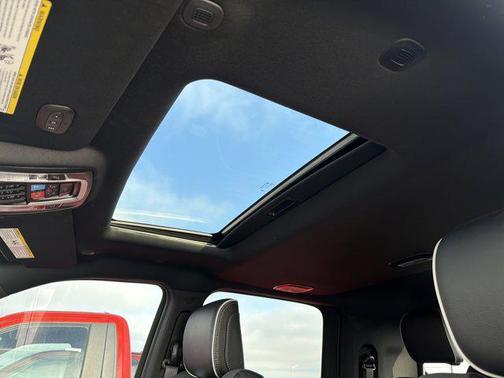 2026 RAM 3500 Limited Mega Cab 4x4 6'4' Box