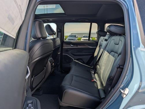 Steel Blue 2026 Jeep Grand Cherokee Limited