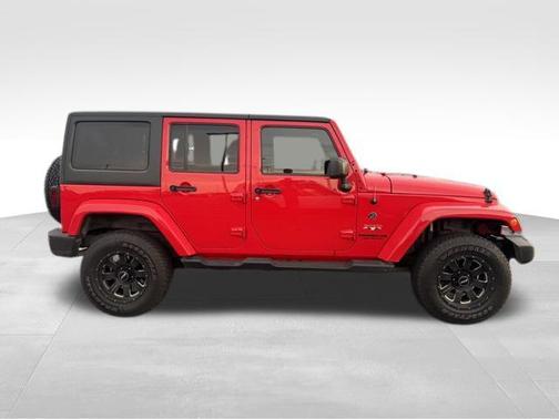 Firecracker Red Clearcoat 2016 Jeep Wrangler Unlimited Sahara