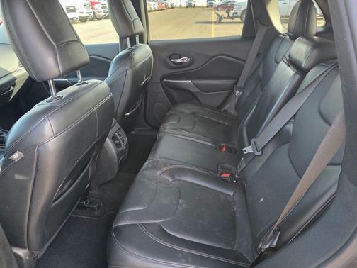 Granite Crystal Metallic Clearcoat 2020 Jeep Cherokee Limited