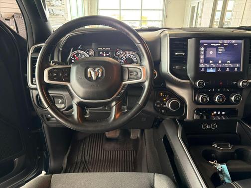 Patriot Blue Pearlcoat 2023 RAM 1500 Big Horn/Lone Star