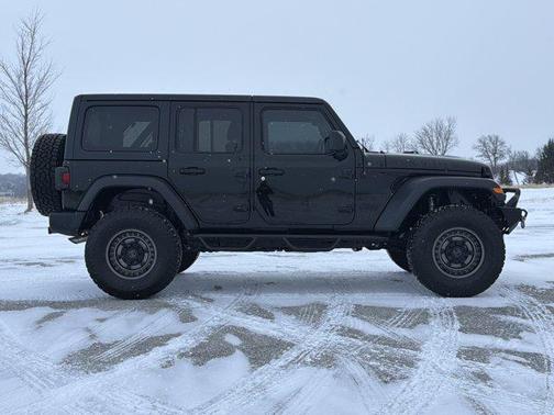 2020 Jeep Wrangler Unlimited Willys 4X4