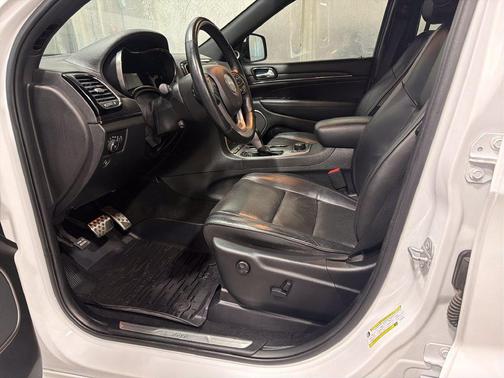 Bright White Clearcoat 2019 Jeep Grand Cherokee High Altitude