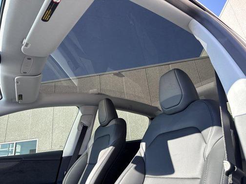 2026 Tesla Model Y Long Range Dual Motor All-Wheel Drive