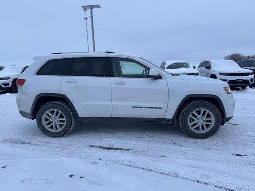2018 Jeep Grand Cherokee Laredo E