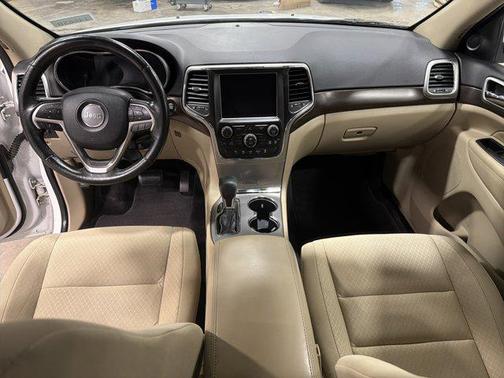 2018 Jeep Grand Cherokee Laredo E