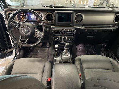 2020 Jeep Wrangler Unlimited Willys 4X4