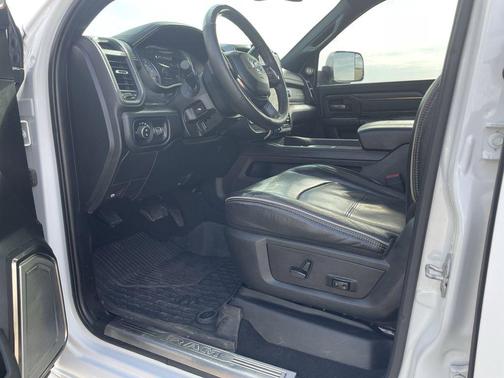 2019 RAM 3500 Limited Mega Cab 4x4 6'4' Box