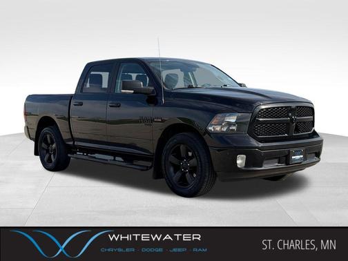 Diamond Black Crystal Pearlcoat 2019 RAM 1500 Big Horn