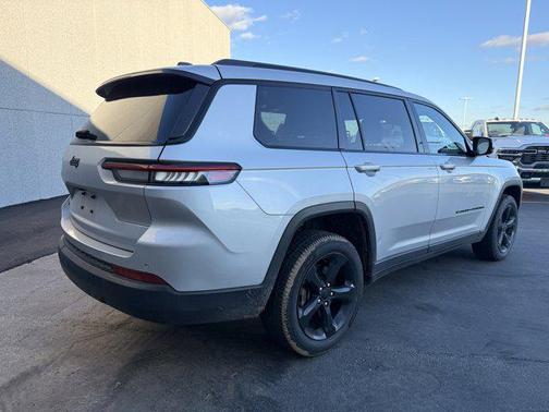2024 Jeep Grand Cherokee L Altitude