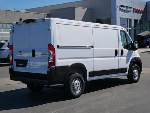 2025 RAM ProMaster 1500 Low Roof
