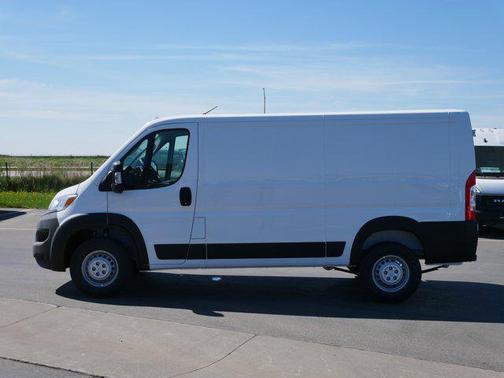 2025 RAM ProMaster 1500 Low Roof